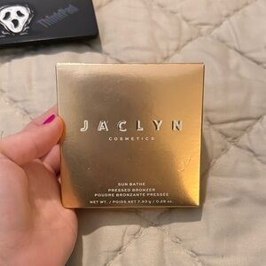 Sun Bathe Pressed Bronzer - Gold